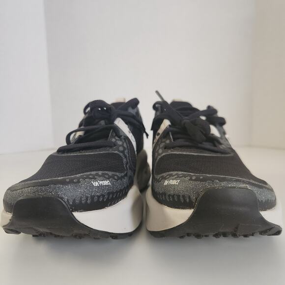 New Balance Black Gray Women's Sneakers Hierro Trail Vibram Fresh Foam 8D Wide - Picture 3 of 10